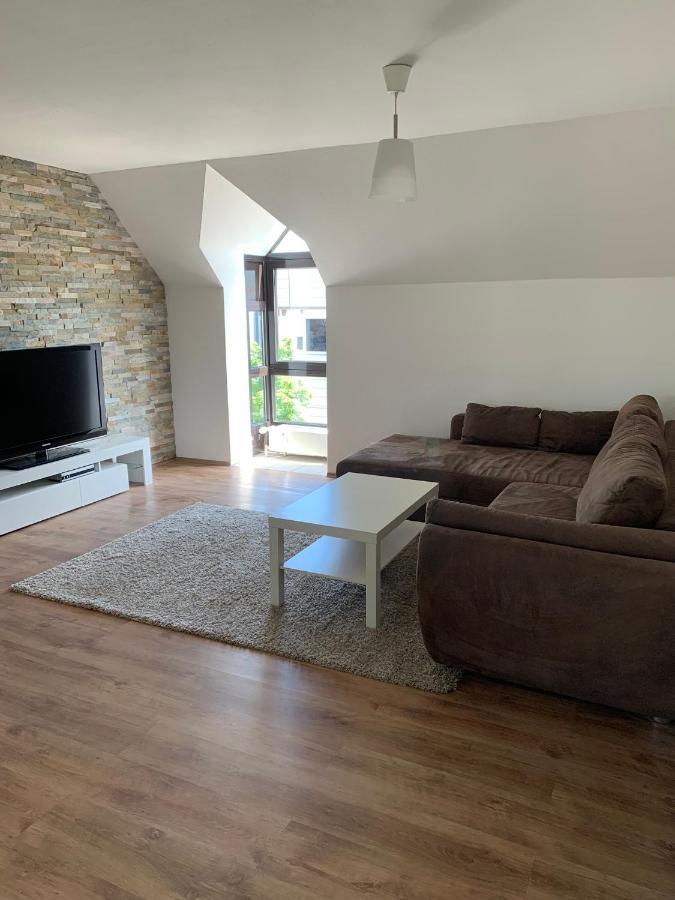 City Home 1 Metzingen  Bagian luar foto